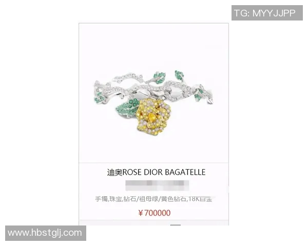 足球明星佩戴的奢华项链盘点及其背后的故事与意义 足球明星佩戴的奢华项链盘点及其背后的故事与意义